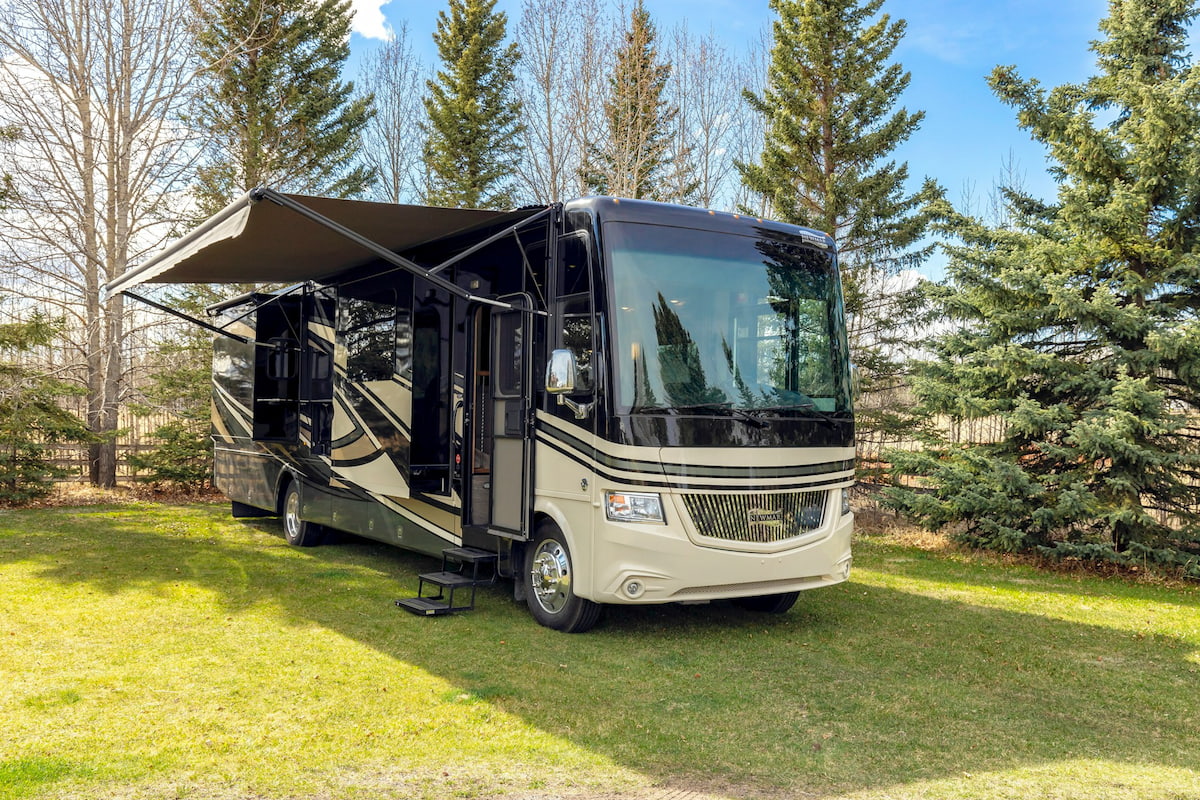 Clean RV interior ready for listing photos